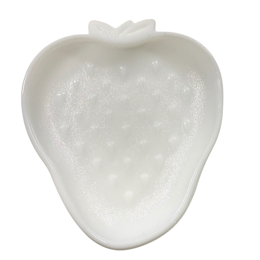 Vintage White Milk Glass Strawberry Trinket Dish Fruit Shaped Jewelry Bowl Cute